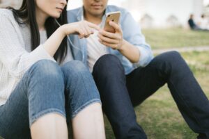 好きな人が近くにいる時　男性